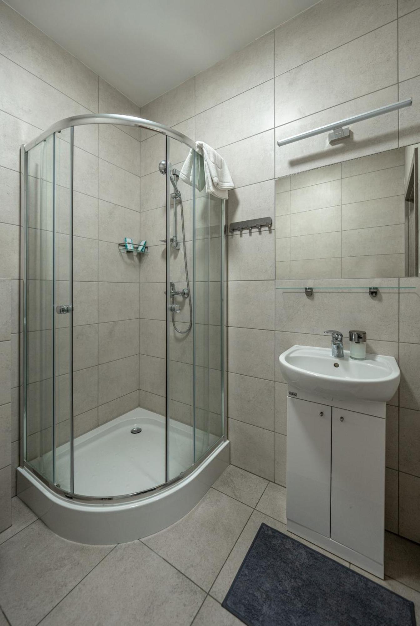 Soul Poznan Free Parking Bed & Breakfast ภายนอก รูปภาพ